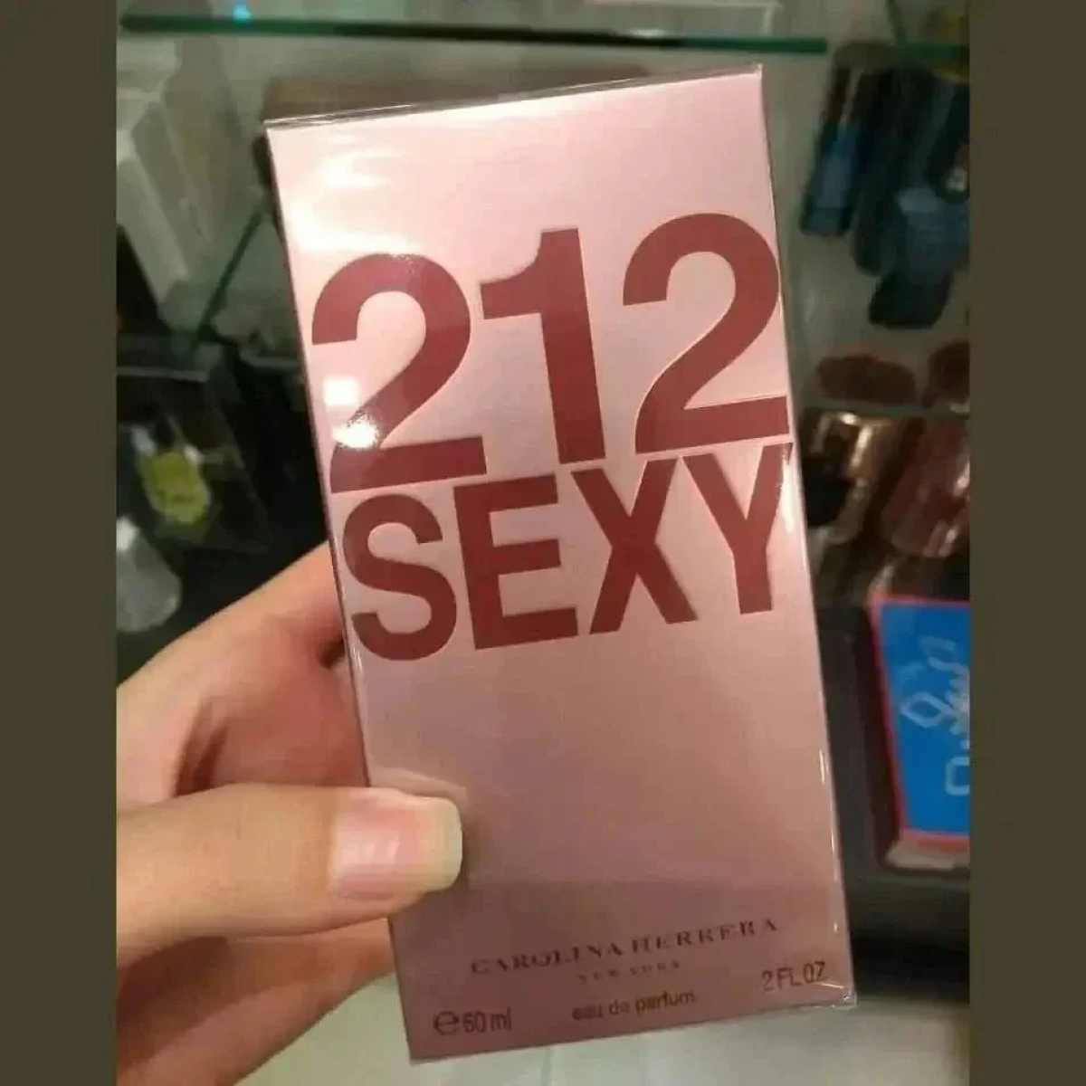 Perfume Pink 212 Sexy Carolina Herrera com fragrância oriental floral - Jm Grife - Perfume Pink 212 Sexy Carolina Herrera com fragrância oriental floral - - Jm Grife - 100 mL, 30 mL, 60 mL, aura, carolina, extremamente, feminina, feminino, herrera, issues, Jm Grife, mais, misteriosa, MLB6093907-100 mL, MLB6093907-30 mL, MLB6093907-60 mL, para, perfume, sedutora, sensualidade, sexy, sofistica, transmite - Jm Grife