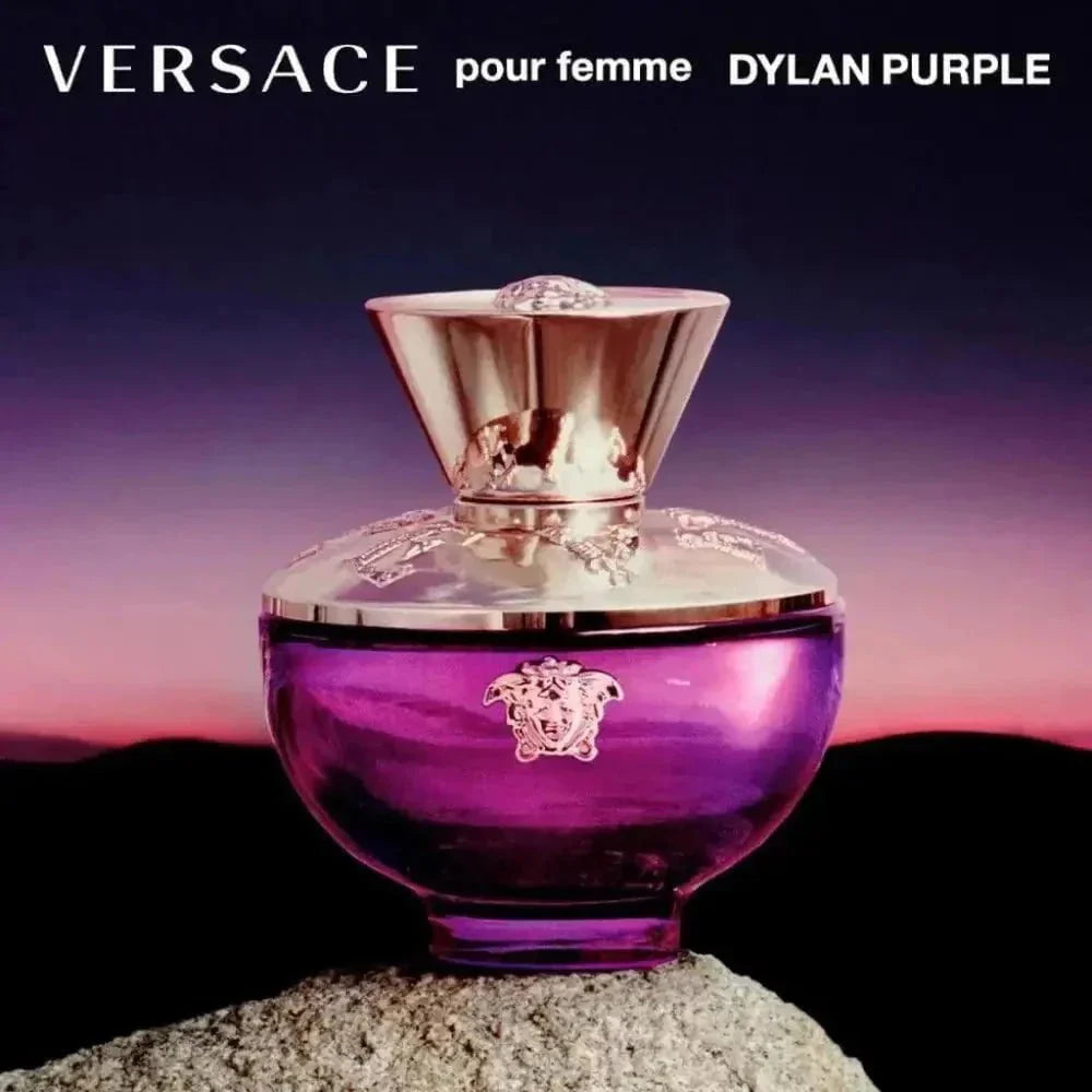 Perfume Versace Dylan Purple Feminino Eau de Parfum - Jm Grife - Perfume Versace Dylan Purple Feminino Eau de Parfum - - Jm Grife - 100 ml, 23797691148-100 ml, 23797691148-30ML, 30ML, dylan, feminino, issues, Jm Grife, parfum, purple, versace - Jm Grife